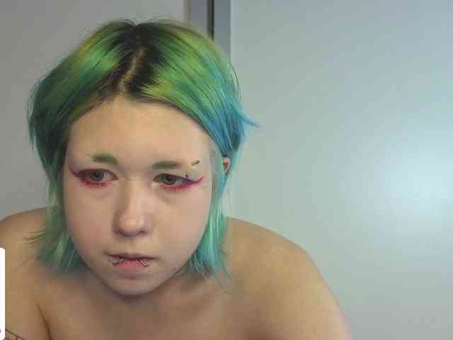 LittleKittenStar webcam