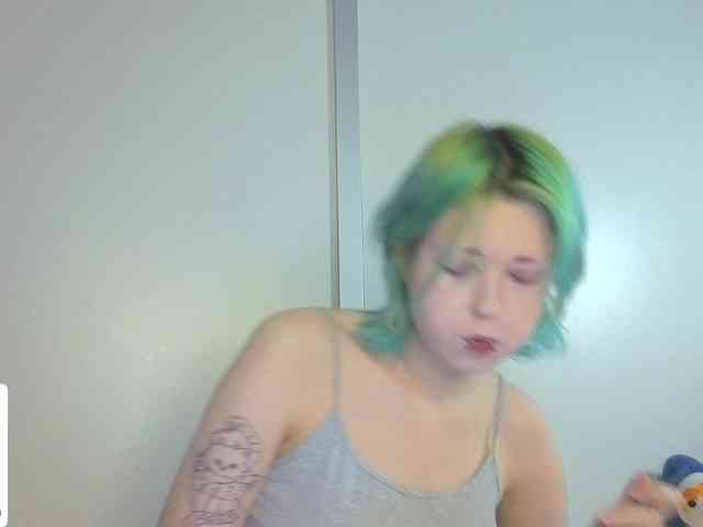 LittleKittenStar webcam
