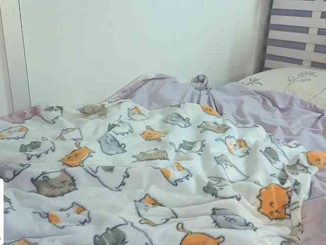 LittleKittenStar webcam