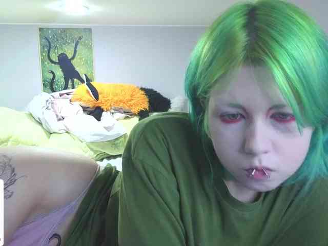 LittleKittenStar webcam