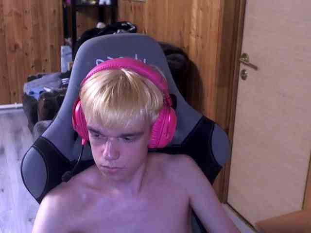 Harrygray Live Webcam on BongaCams