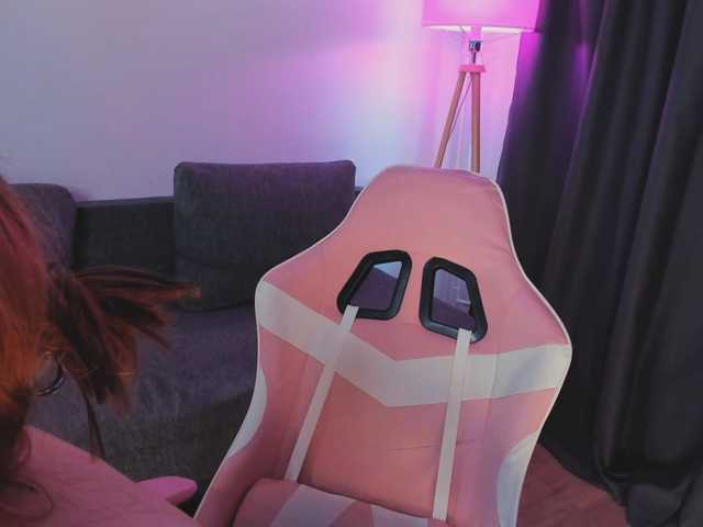 LaraGrin live cam on BongaCams