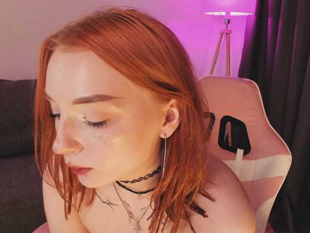 LaraGrin live cam on BongaCams