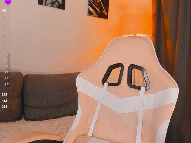 LaraGrin live cam on BongaCams