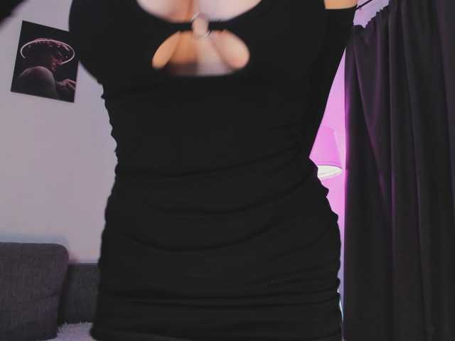 LaraGrin live cam on BongaCams
