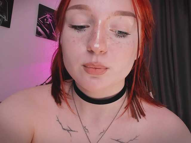 LaraGrin live cam on BongaCams