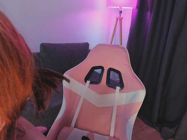 LaraGrin live cam on BongaCams