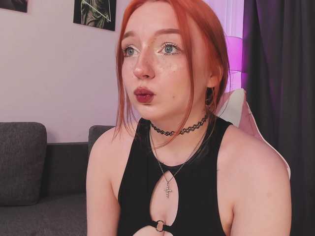LaraGrin live cam on BongaCams