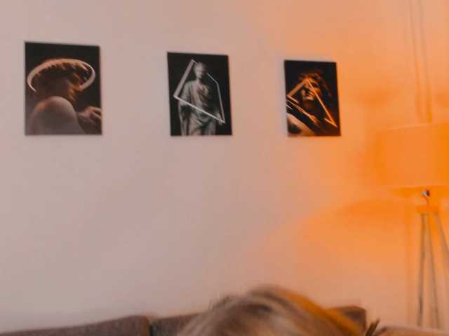 LaraGrin live cam on BongaCams