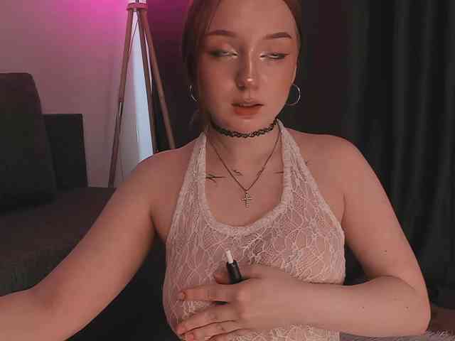 LaraGrin webcam
