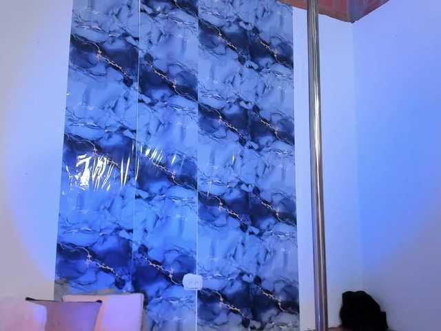 eliannamoon live cam on BongaCams