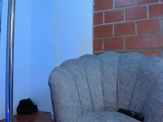 eliannamoon, en directo ahora en BongaCams