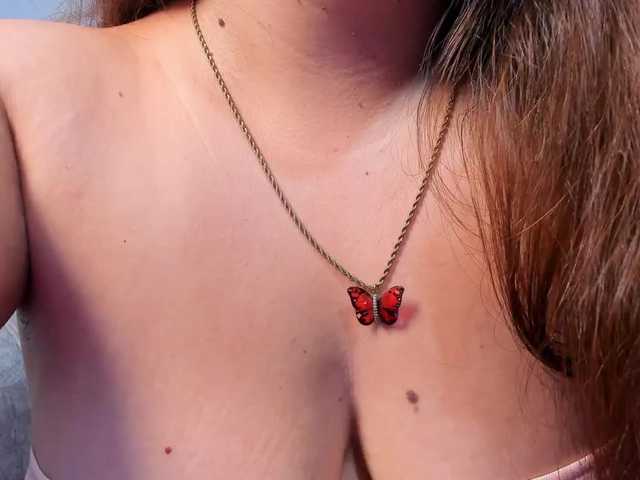 eliannamoon live cam on BongaCams