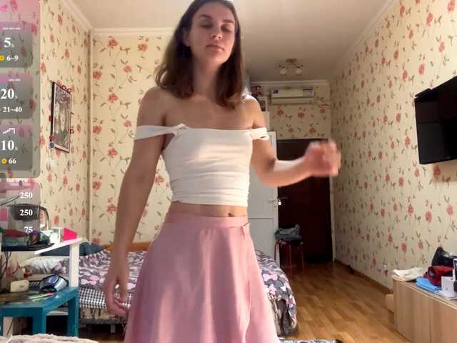 DarnellMustache live cam on BongaCams