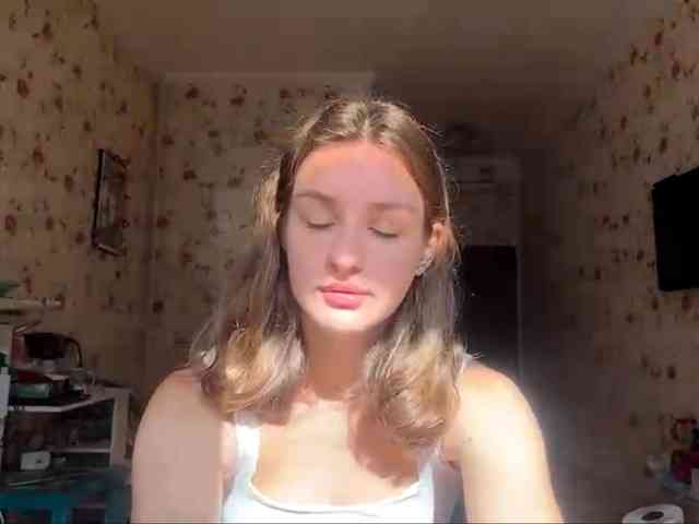 DarnellMustache webcam