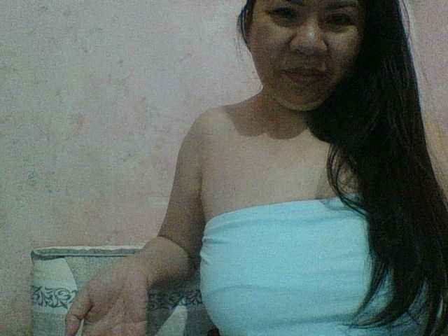 Mia57 live cam on BongaCams