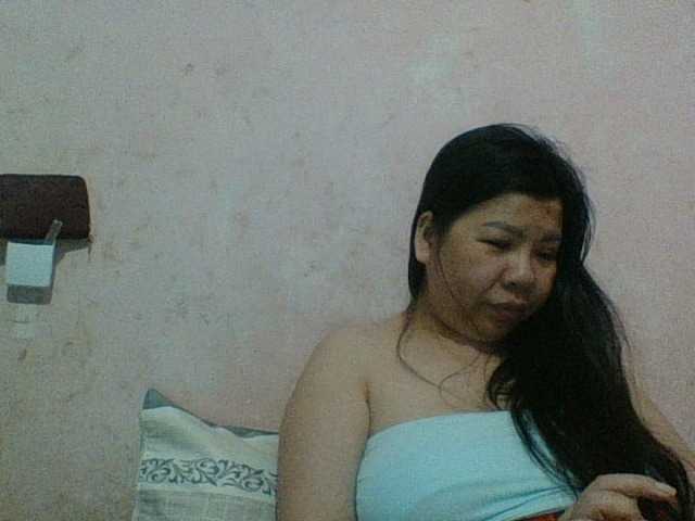 Mia57 live cam on BongaCams