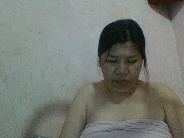 Mia57 live cam on BongaCams