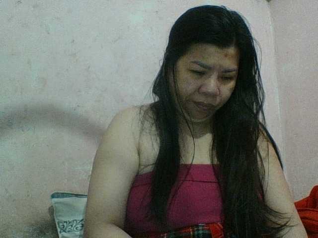 Mia57 live cam on BongaCams