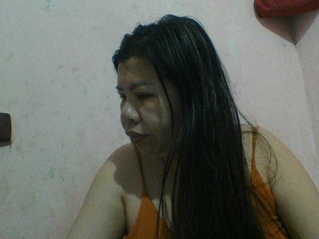 Mia57 live cam on BongaCams