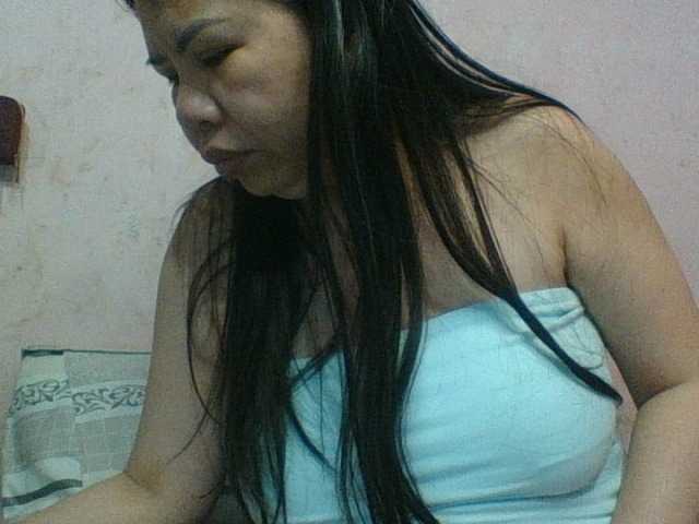 Mia57 live cam on BongaCams