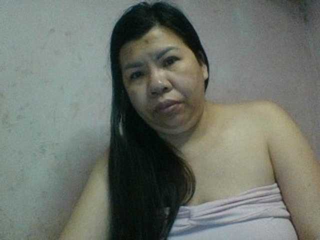 Mia57 live cam on BongaCams