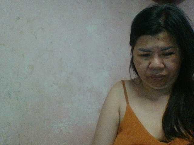 Mia57 live cam on BongaCams