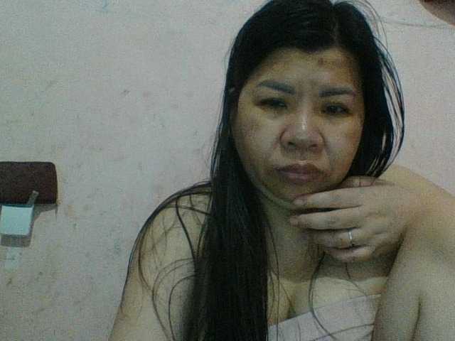 Mia57 live cam on BongaCams