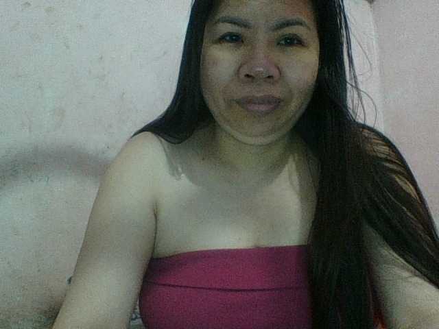 Mia57 live cam on BongaCams