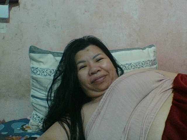 Mia57 live cam on BongaCams