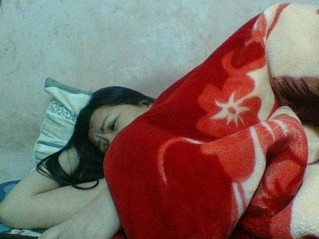 Mia57 live cam on BongaCams