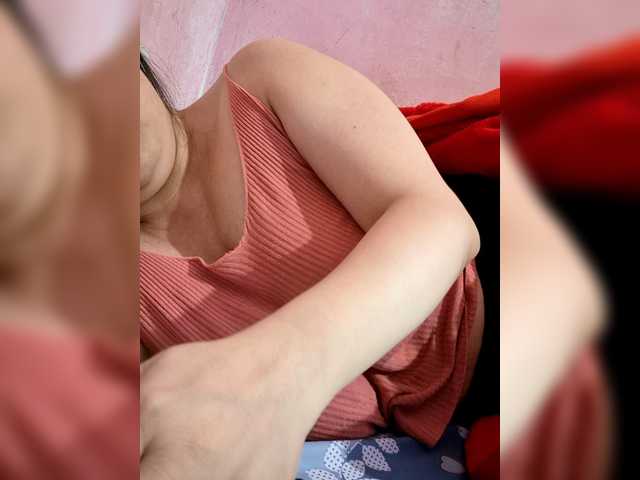 Mia57 webcam bongacams model stream image