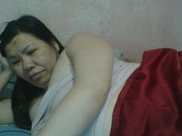 Mia57 live cam on BongaCams