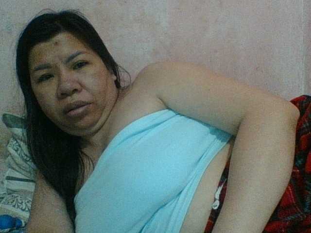 Mia57 live cam on BongaCams