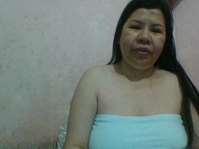 Mia57 live cam on BongaCams