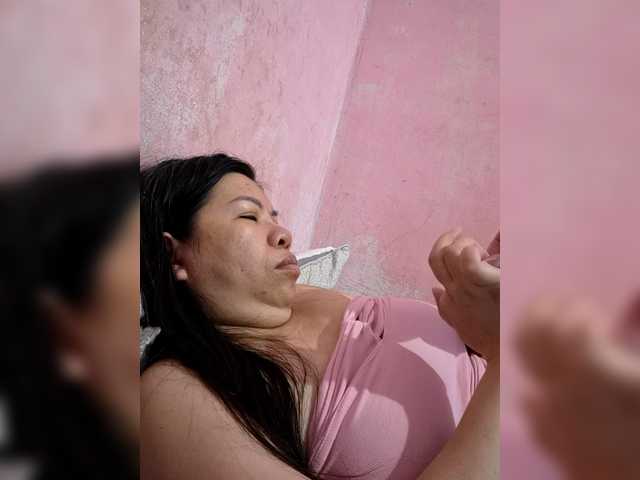 Mia57 live cam on BongaCams