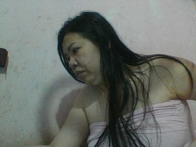 Mia57 live cam on BongaCams