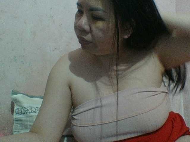 Mia57 live cam on BongaCams