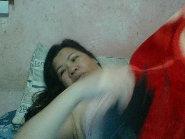 Mia57 live cam on BongaCams
