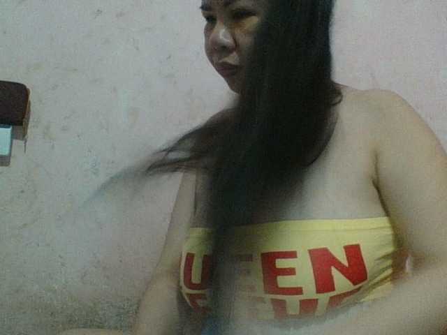 Mia57 live cam on BongaCams