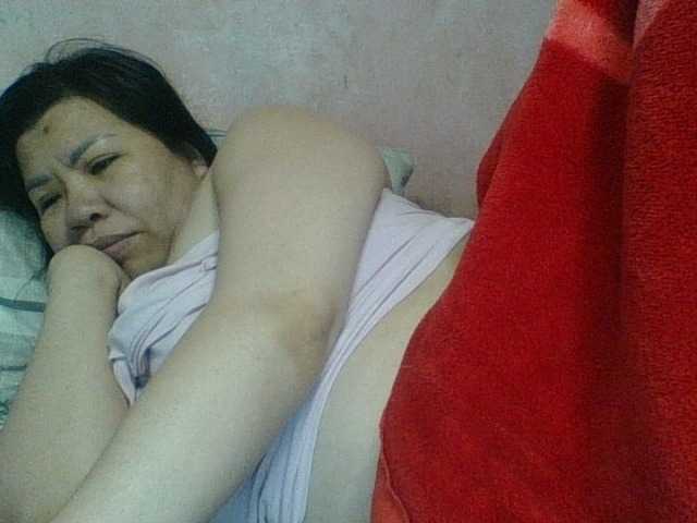 Mia57 live cam on BongaCams