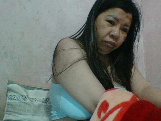 Mia57 live cam on BongaCams