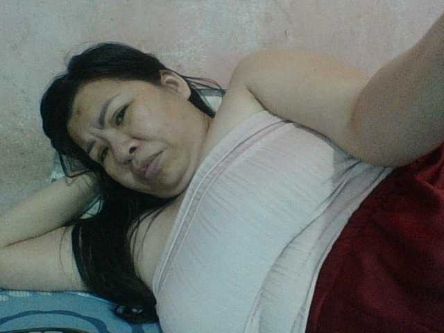 Mia57 live cam on BongaCams