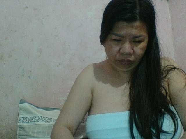 Mia57 live cam on BongaCams