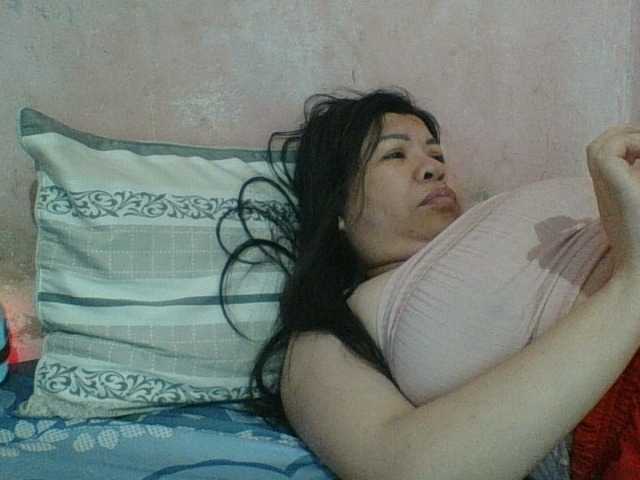 Mia57 live cam preview