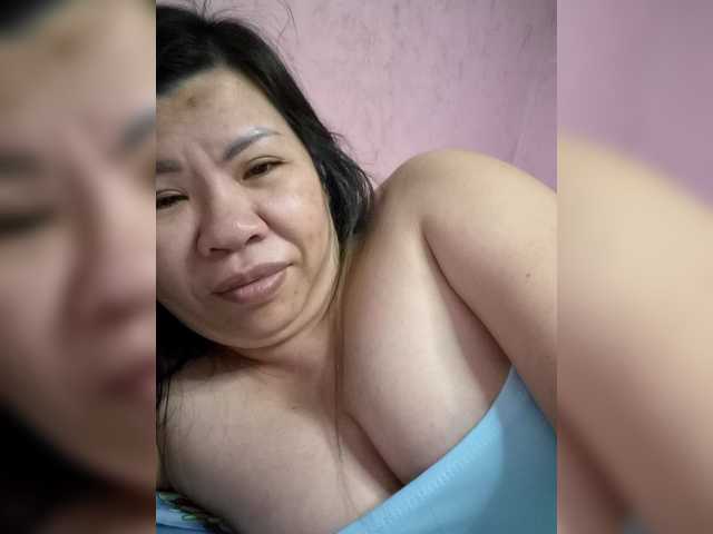 Mia57 live webcam show