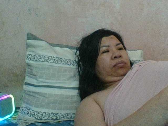 Mia57 live cam preview