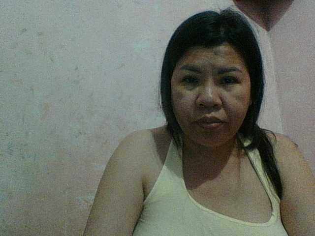 Mia57 live cam on BongaCams
