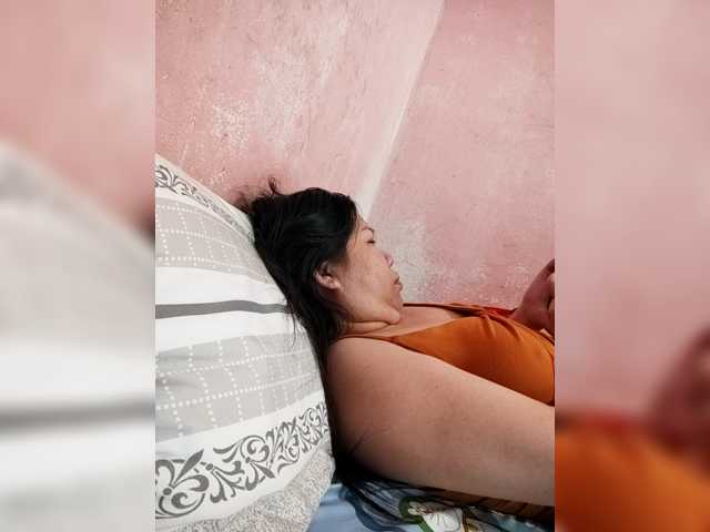 Mia57, en vivo ahora en BongaCams