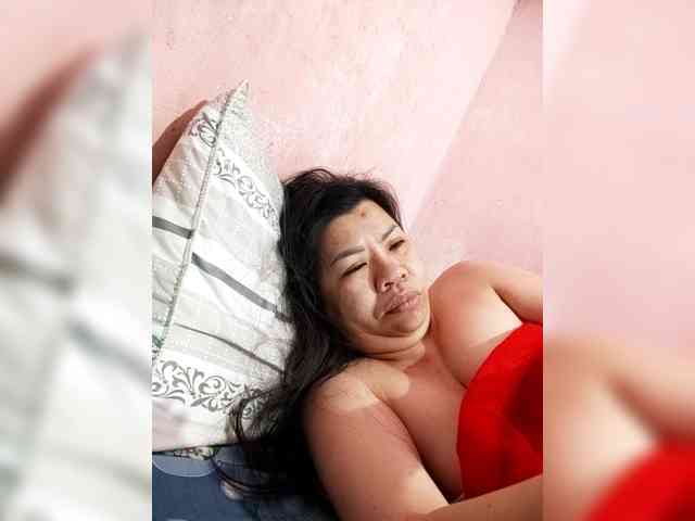 Mia57 webcam